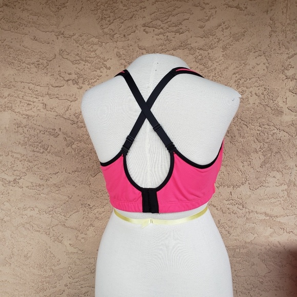 Victoria's Secret Other - Pink sports bra 38D
